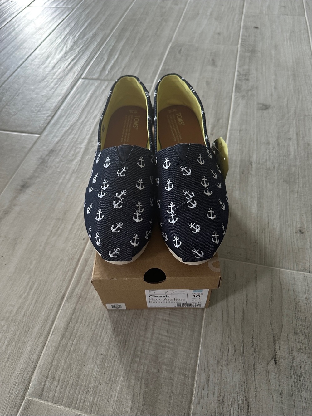 Toms Navy Canvas Slip-On with White Anchor Pattern